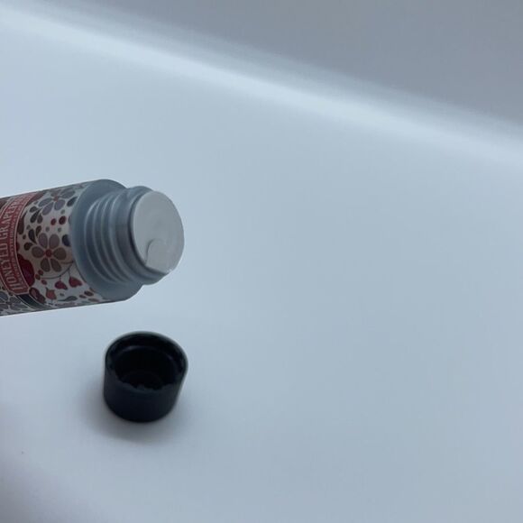 NWT Beekman 1802 Goat Milk Hand Cream - Grapefruit - Picture 4 of 4